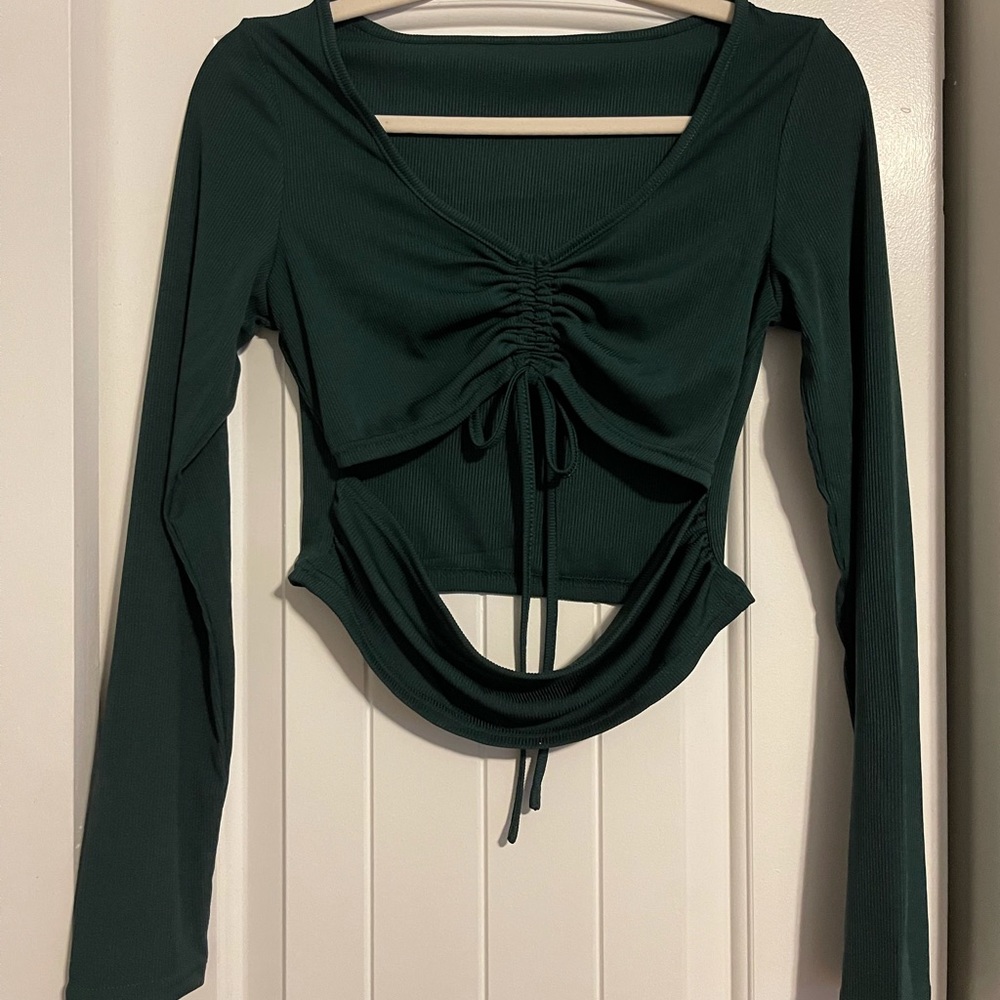 Cutout Crop Tee